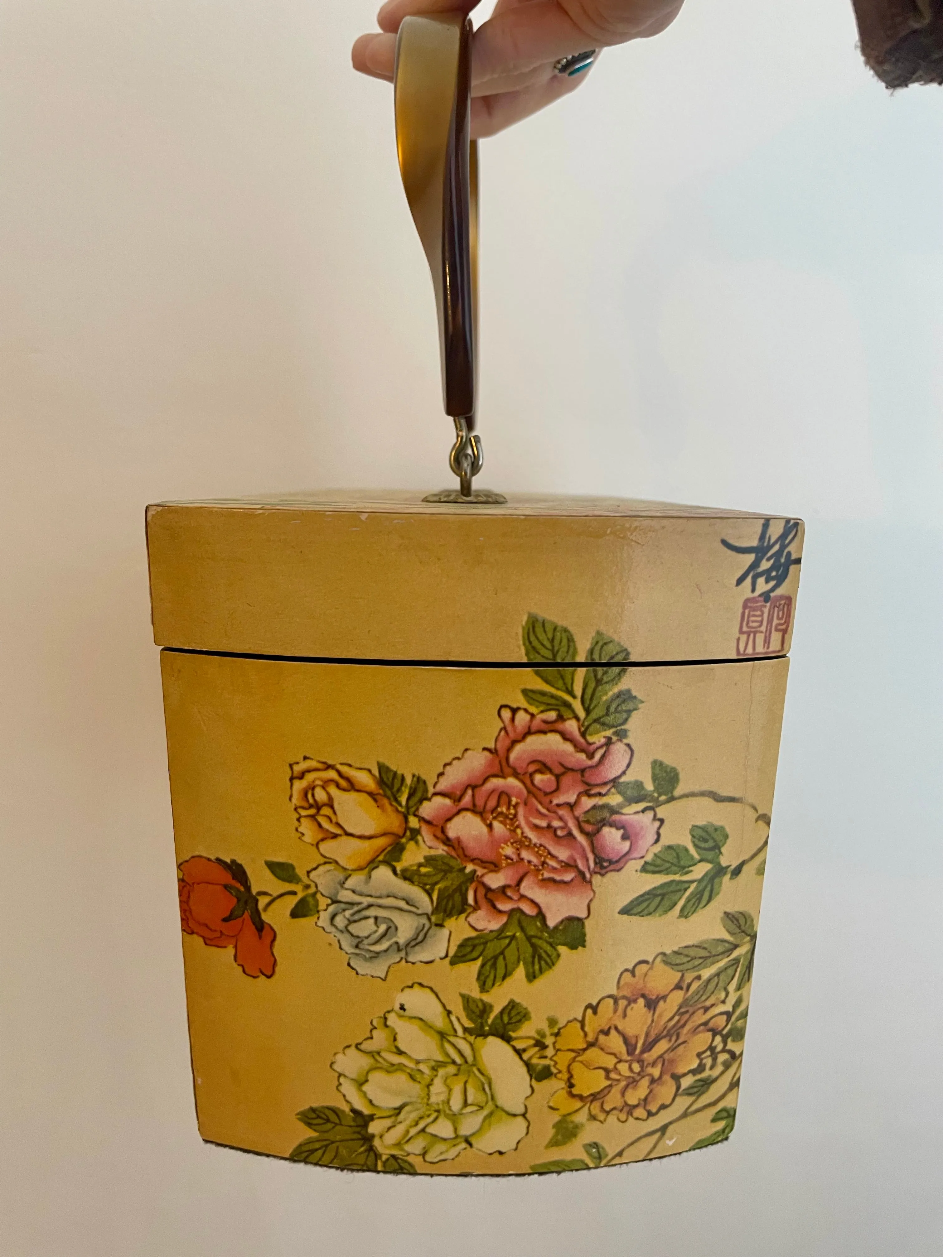 Vintage 70s decoupage box purse / makeup bag (HT2501)